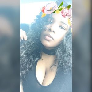 Meet your Posher, Requanna